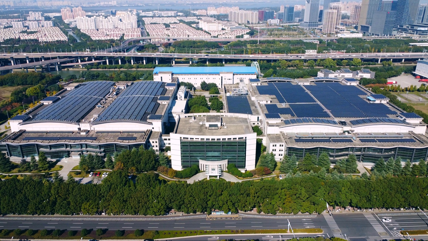 lehu乐虎88苏州厂获选”人才灯塔工厂” 树立人才赋能典范