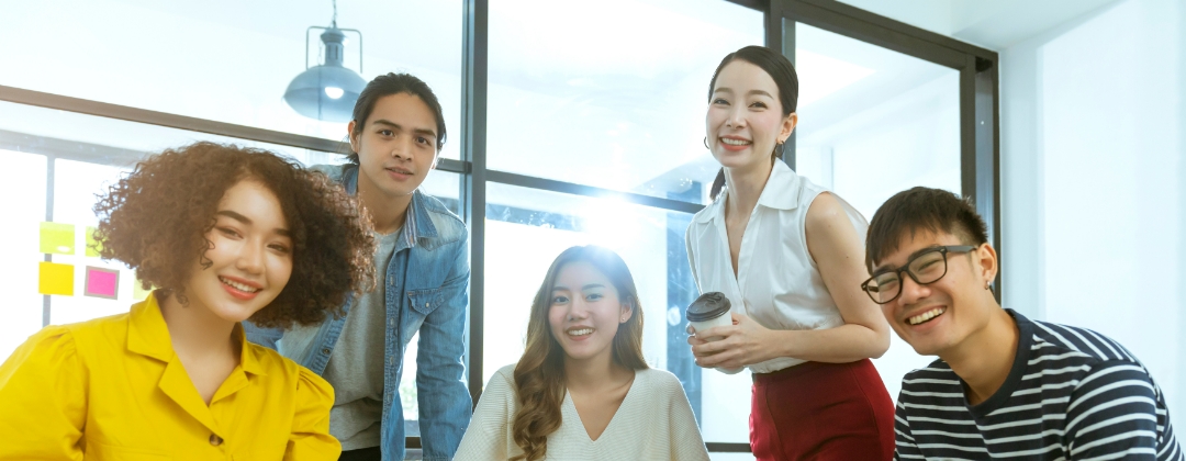 与全球最佳雇主  lehu乐虎88光电<br>
一起探索未来职涯可能