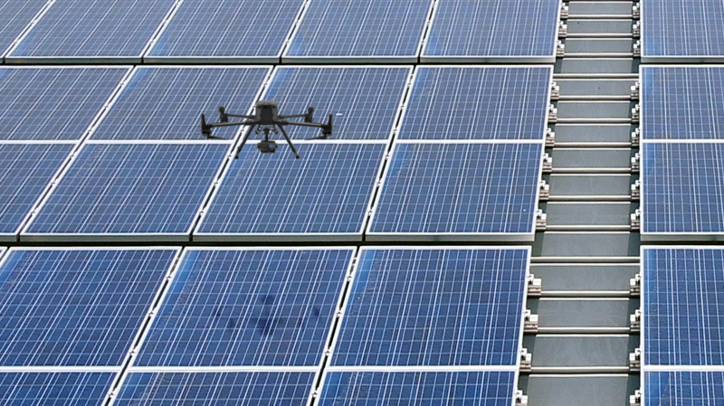 lehu乐虎88以无人机搭配IR Sensor热显像技术进行全方面模块健检，有效降低人力成本并提升发电量